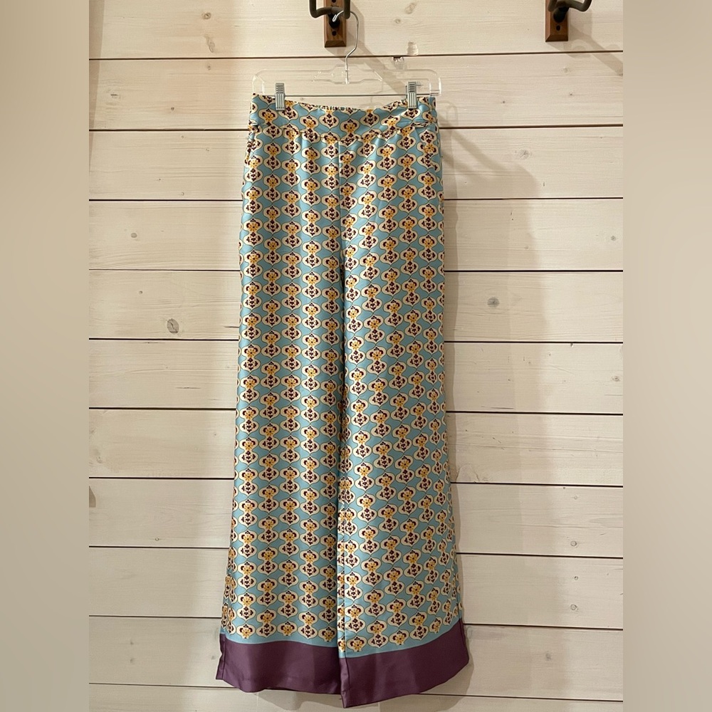 ZARA Satin Effect Geometric Print Pants